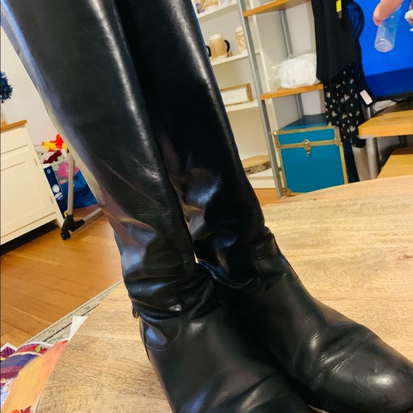 FRYE Melissa Black Stud Zip Back Leather Boots - Picture 6 of 12